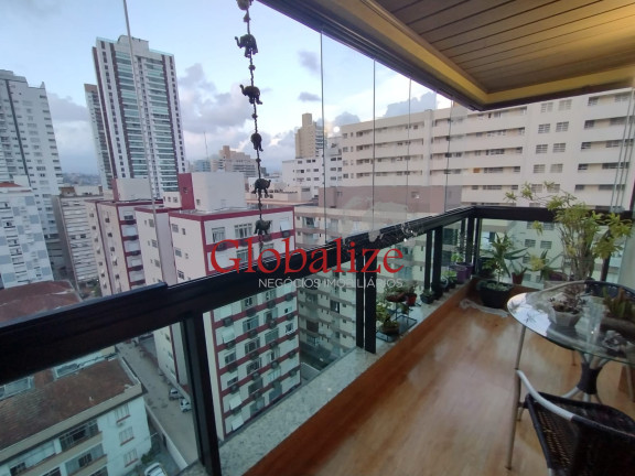 Imóvel com 3 Quartos à Venda, 110 m² em José Menino - Santos