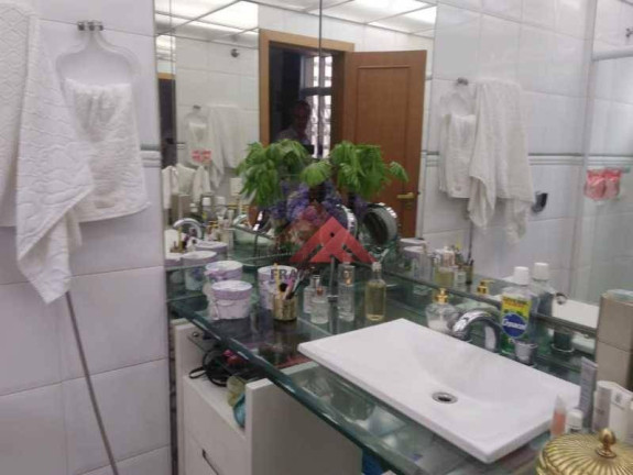 Imagem Apartamento com 4 Quartos à Venda, 240 m² em Icaraí - Niterói Imagem Apartamento com 4 Quartos à Venda, 240 m² em Icaraí - Niterói