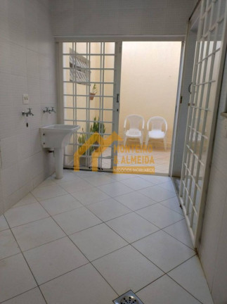 Imagem Casa com 3 Quartos à Venda, 330 m² em Vila São José - Itapetininga Imagem Casa com 3 Quartos à Venda, 330 m² em Vila São José - Itapetininga