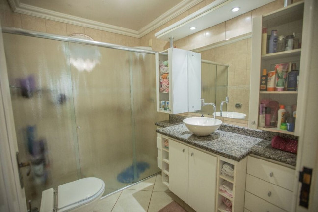 Imagem Casa com 6 Quartos à Venda, 293 m² em Campos Novos - Campos Novos