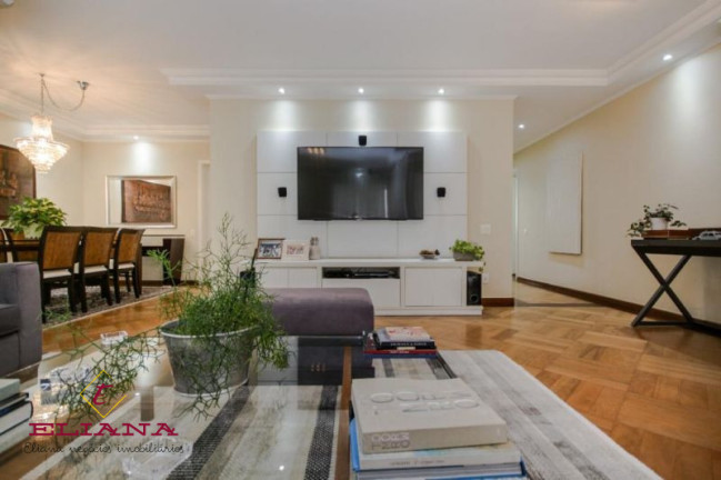 Apartamento com 3 Quartos à Venda, 198 m² em Indianópolis - São Paulo