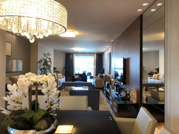 Imagem Apartamento com 4 Quartos à Venda, 240 m² em Atiradores - Joinville Imagem Apartamento com 4 Quartos à Venda, 240 m² em Atiradores - Joinville