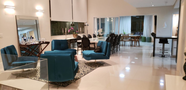 Casa com 3 Quartos à Venda, 400 m² em Condomínio Reserva Do Paratehy - São José Dos Campos