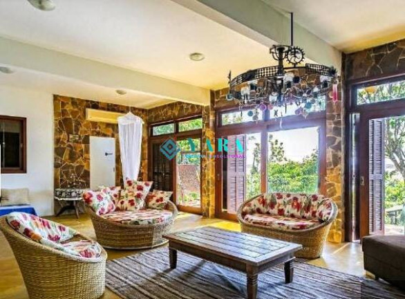 Imagem Casa com 3 Quartos à Venda, 2.000 m² em Lagoa Da Conceição - Florianópolis Imagem Casa com 3 Quartos à Venda, 2.000 m² em Lagoa Da Conceição - Florianópolis