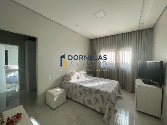 Imagem Casa com 3 Quartos à Venda, 400 m² em Guará I - Brasília Imagem Casa com 3 Quartos à Venda, 400 m² em Guará I - Brasília