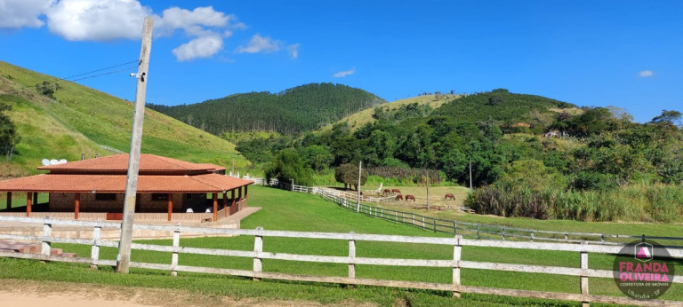 Fazenda à Venda, 300 m² em área Rural De Taubaté - Taubaté