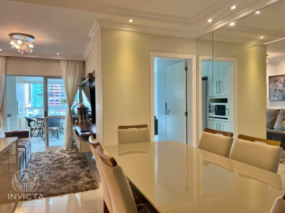 Imagem Apartamento com 3 Quartos à Venda, 100 m² em Centro - Balneário Camboriú Imagem Apartamento com 3 Quartos à Venda, 100 m² em Centro - Balneário Camboriú