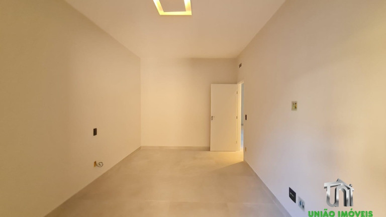 Imagem Imóvel com 3 Quartos para Alugar, 190 m² em Centro - Bragança Paulista
