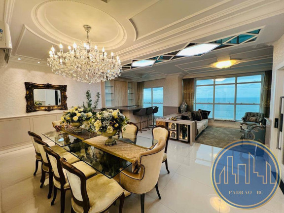 Apartamento com 4 Quartos à Venda, 180 m² em Centro - Balneário Camboriú