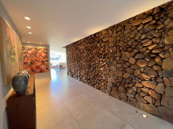 Imagem Casa à Venda, 540 m² em Xangri-lá Imagem Casa à Venda, 540 m² em Xangri-lá