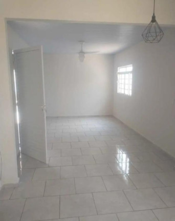 Imagem Casa com 2 Quartos à Venda, 76 m² em Centro - Guarantã Imagem Casa com 2 Quartos à Venda, 76 m² em Centro - Guarantã