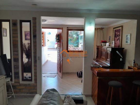 Imagem Casa com 4 Quartos à Venda, 216 m² em Vila Rosália - Guarulhos Imagem Casa com 4 Quartos à Venda, 216 m² em Vila Rosália - Guarulhos