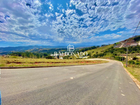 Imagem Terreno à Venda, 300 m² em Centro - Extrema Imagem Terreno à Venda, 300 m² em Centro - Extrema
