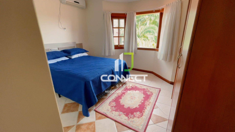 Imagem Casa com 4 Quartos à Venda, 350 m² em Praia Das Taquaras - Balneário Camboriú Imagem Casa com 4 Quartos à Venda, 350 m² em Praia Das Taquaras - Balneário Camboriú