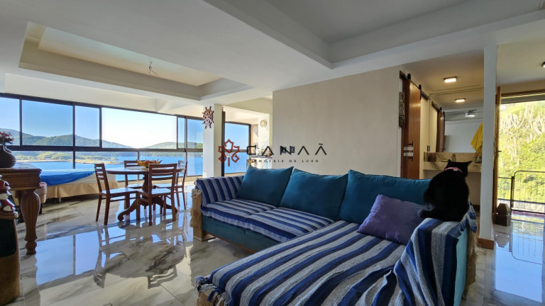 Imagem Casa com 2 Quartos à Venda, 400 m² em Centro - Arraial Do Cabo