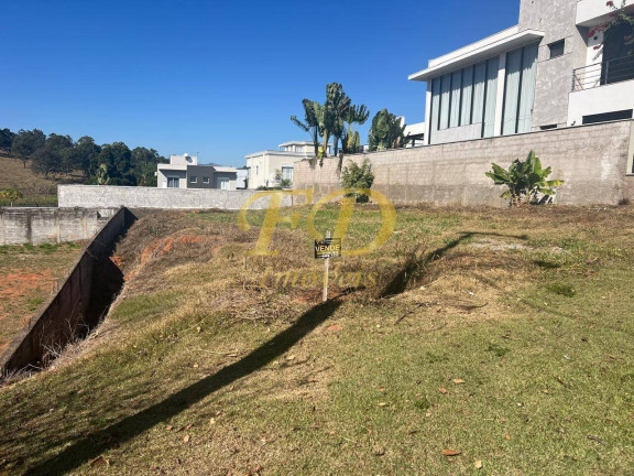 Terreno em Condomínio à Venda, 600 m² em Atibaia