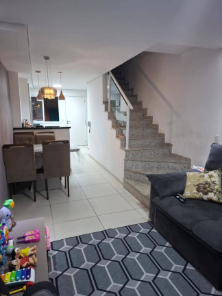 Imagem Casa com 2 Quartos à Venda, 73 m² em Centro - Diadema