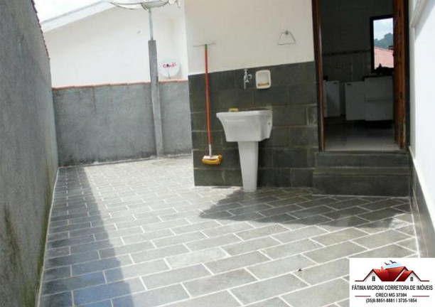 Imagem Casa com 3 Quartos à Venda, 250 m² em Centro - Caldas Imagem Casa com 3 Quartos à Venda, 250 m² em Centro - Caldas