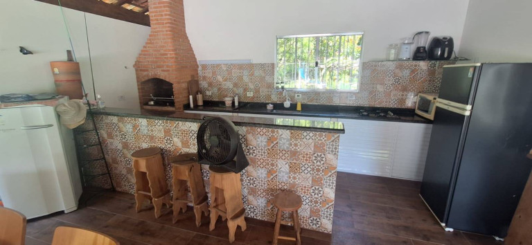 Imagem Chácara com 5 Quartos à Venda, 180 m² em Pedro De Toledo