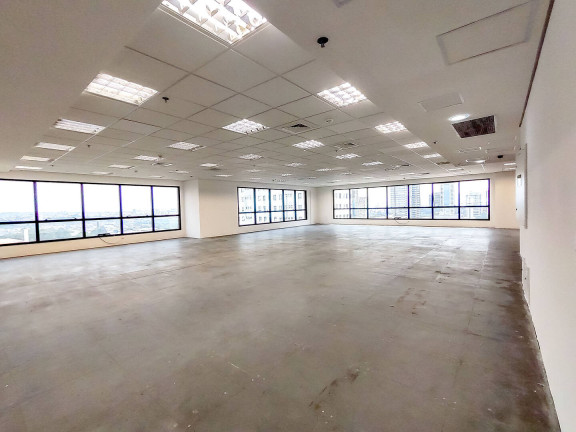 Imagem Imóvel Comercial para Alugar, 677 m² em Alphaville Industrial - Barueri Imagem Imóvel Comercial para Alugar, 677 m² em Alphaville Industrial - Barueri