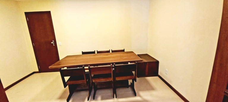 Imagem Casa com 7 Quartos à Venda, 348 m² em Comary - Teresópolis Imagem Casa com 7 Quartos à Venda, 348 m² em Comary - Teresópolis