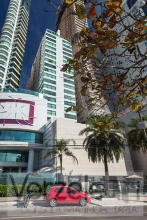 Imagem Apartamento com 3 Quartos à Venda, 121 m² em Centro - Balneário Camboriú Imagem Apartamento com 3 Quartos à Venda, 121 m² em Centro - Balneário Camboriú