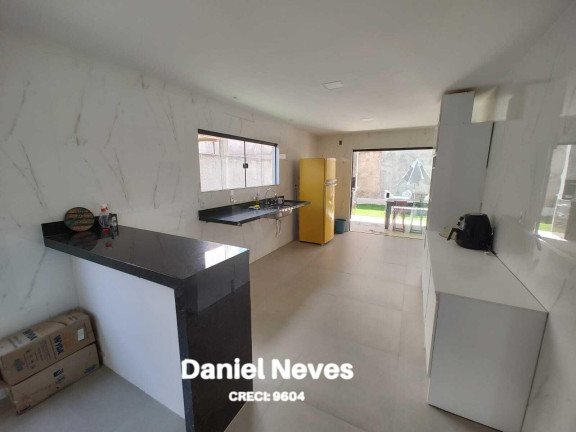 Imagem Casa de Condomínio com 4 Quartos à Venda, 240 m² em Catu De Abrantes (abrantes) - Camaçari
