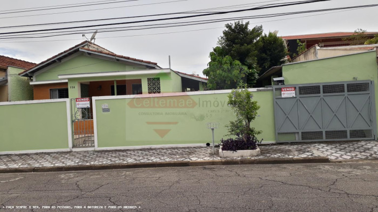 Casa com 4 Quartos à Venda, 200 m² em Vila Das Jabuticabeiras - Taubaté