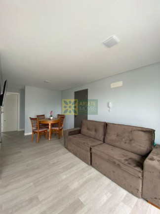 Apartamento com 3 Quartos à Venda, 136 m² em Meia Praia - Itapema