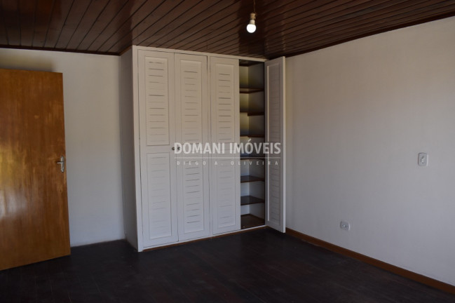 Imagem Casa com 2 Quartos à Venda, 75 m² em Região Da Vila Nova Suíça - Campos Do Jordão Imagem Casa com 2 Quartos à Venda, 75 m² em Região Da Vila Nova Suíça - Campos Do Jordão