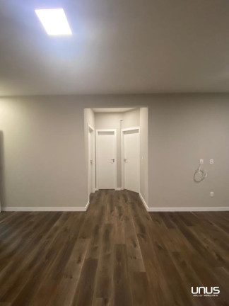 Imagem Apartamento com 2 Quartos à Venda, 74 m² em Centro - Palhoça