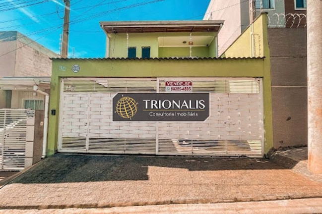 Imagem Casa com 3 Quartos à Venda, 190 m² em Nova Cerejeira - Atibaia Imagem Casa com 3 Quartos à Venda, 190 m² em Nova Cerejeira - Atibaia
