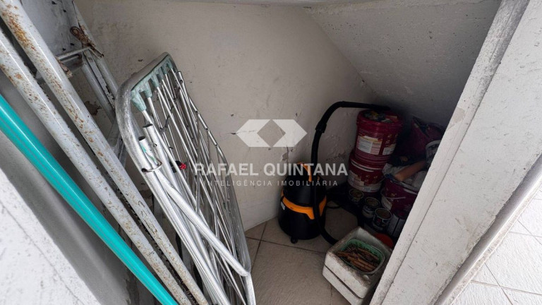 Imagem Casa com 4 Quartos à Venda, 247 m² em Barreiros - São José