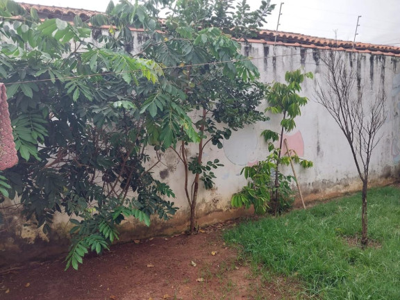 Imagem Casa com 2 Quartos à Venda, 120 m² em Centro - Estiva Gerbi Imagem Casa com 2 Quartos à Venda, 120 m² em Centro - Estiva Gerbi
