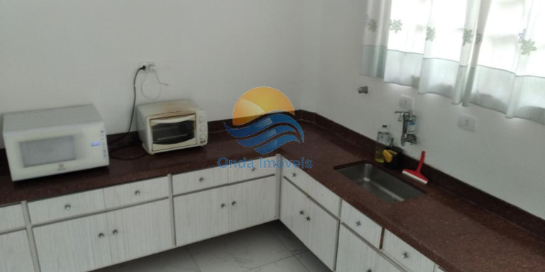 Imagem Casa com 4 Quartos à Venda, 200 m² em Boqueirão - Santos