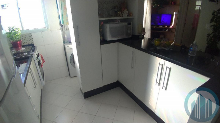 Imagem Apartamento com 2 Quartos à Venda, 48 m² em Vila Palmares - Santo André