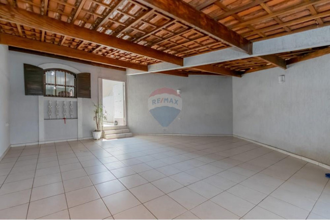 Imagem Casa com 3 Quartos à Venda, 200 m² em Vila Marari - São Paulo