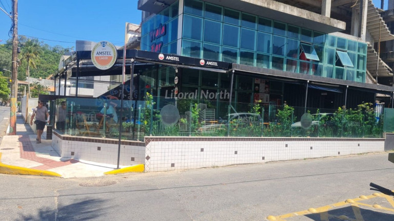 Sala Comercial à Venda, 350 m² em Cabeçudas - Itajaí