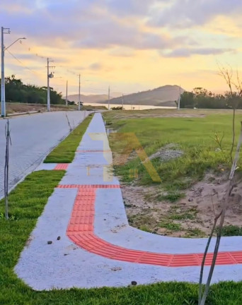 Terreno à Venda,  em Mirim - Imbituba