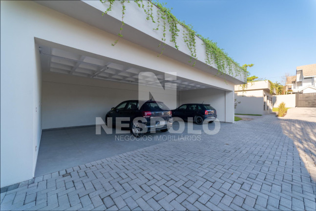 Imagem Casa à Venda, 458 m² em Praia Do Estaleiro - Balneario Camboriu Imagem Casa à Venda, 458 m² em Praia Do Estaleiro - Balneario Camboriu