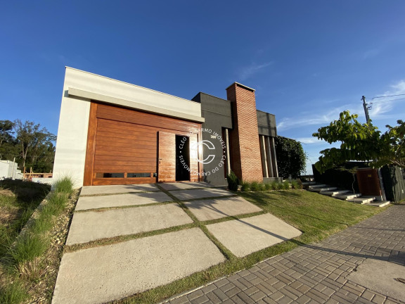 Imagem Casa com 3 Quartos à Venda, 177 m² em Camobi - Santa Maria Imagem Casa com 3 Quartos à Venda, 177 m² em Camobi - Santa Maria