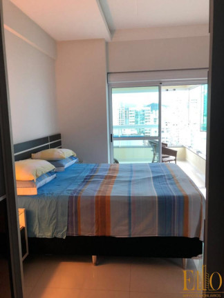 Imagem Apartamento com 5 Quartos à Venda, 300 m² em Meia Praia - Itapema