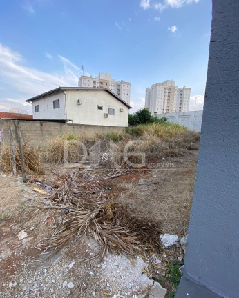 Terreno à Venda, 300 m² em Jardim América - Paulínia