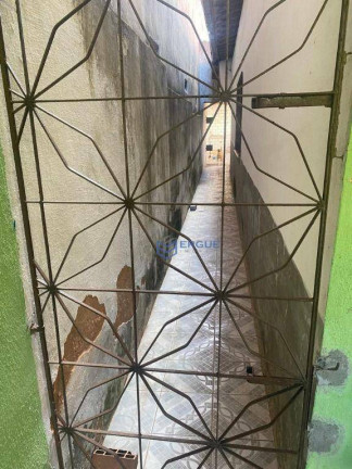 Imagem Casa com 3 Quartos à Venda, 140 m² em Itaperi - Fortaleza