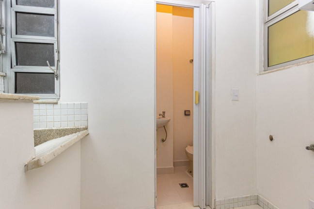 Imagem Imóvel com 3 Quartos à Venda, 91 m² em Copacabana - Rio De Janeiro Imagem Imóvel com 3 Quartos à Venda, 91 m² em Copacabana - Rio De Janeiro