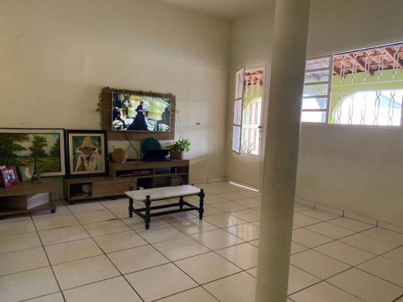 Casa com 3 Quartos à Venda, 420 m² em Jardim Cuiabá - Cuiabá