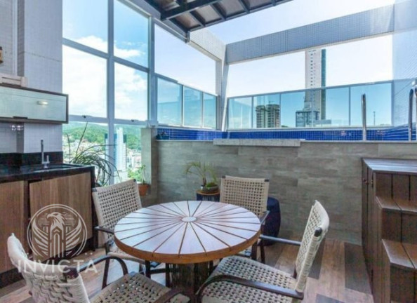 Imagem Cobertura com 3 Quartos à Venda, 222 m² em Pioneiros - Balneário Camboriú