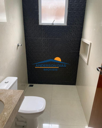 Imagem Casa com 2 Quartos à Venda, 74 m² em Balneário Dos Golfinhos - Caraguatatuba