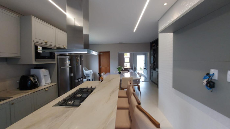 Imagem Casa com 3 Quartos à Venda, 176 m² em Condomínio Belvedere Ii - Cuiabá