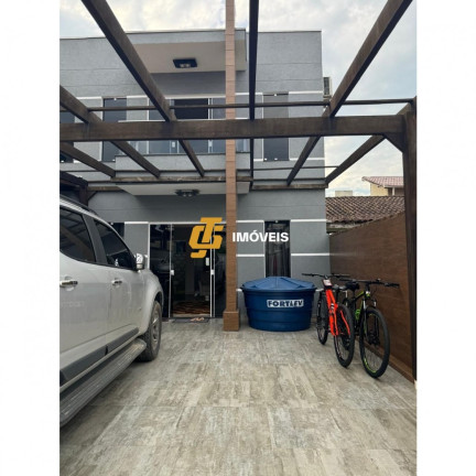 Sobrado com 2 Quartos à Venda, 123 m² em Centro - Camboriú